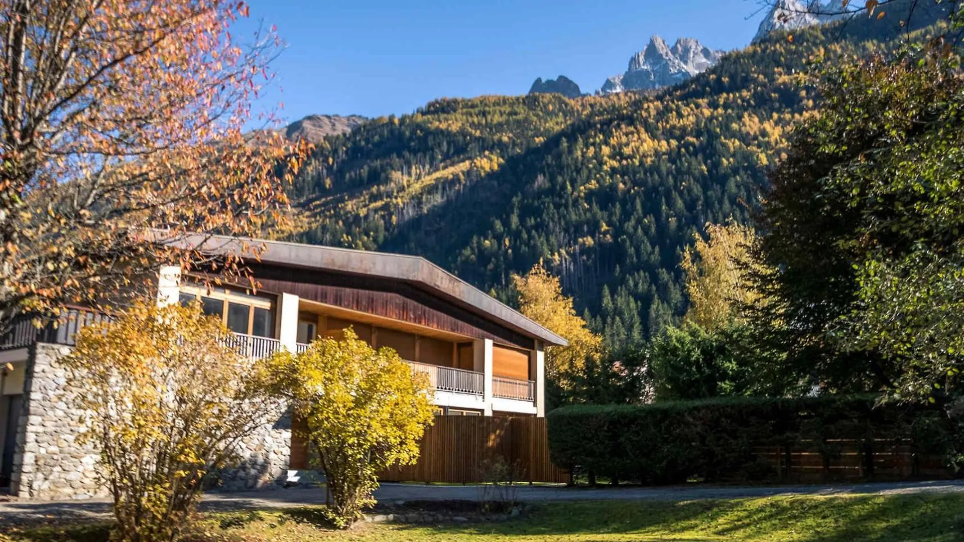 Apartment Chaleureux Appart 4 Pers Avec Terrasse Et Wifi, Chamonix Centre - Fr-1-343-222