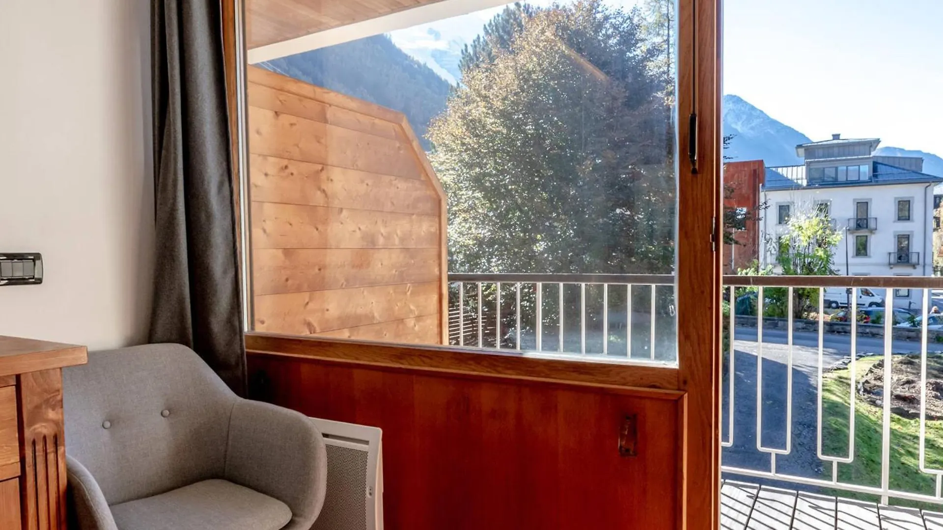 Chaleureux Appart 4 Pers Avec Terrasse Et Wifi, Chamonix Centre - Fr-1-343-222